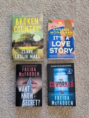 Book Bundle, Freida McFadden, Clare Leslie Hall, Annabel Monaghan